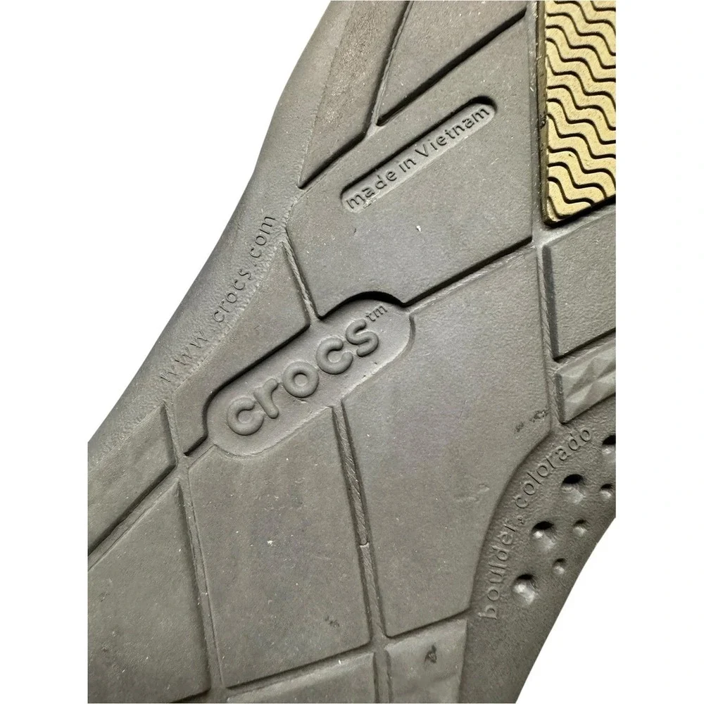 CROCS mens canvas